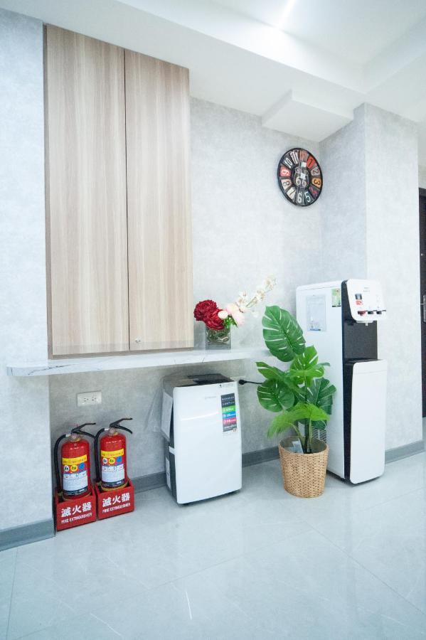 Bed and Breakfast 虎尾小9窩-採自助式入住 Huwei Exterior foto